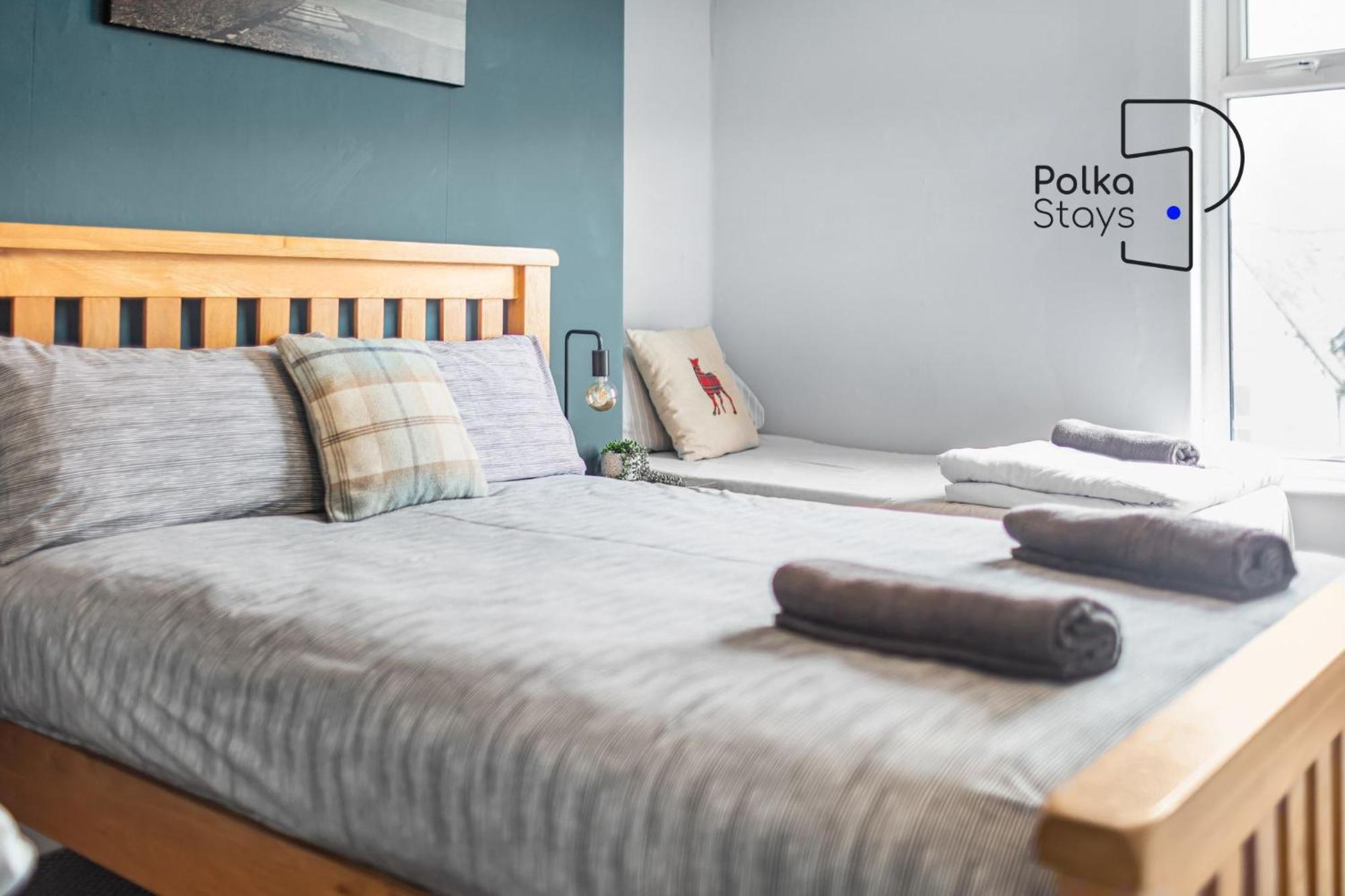 Polkadot Winter Gardens - Large Modern Apartments In Blackpool By Polkastays المظهر الخارجي الصورة